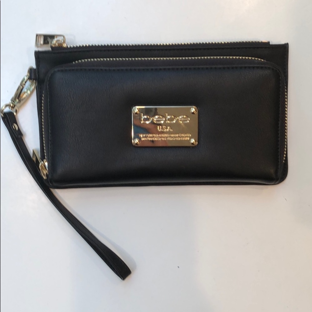 NWOT Bebe wallet